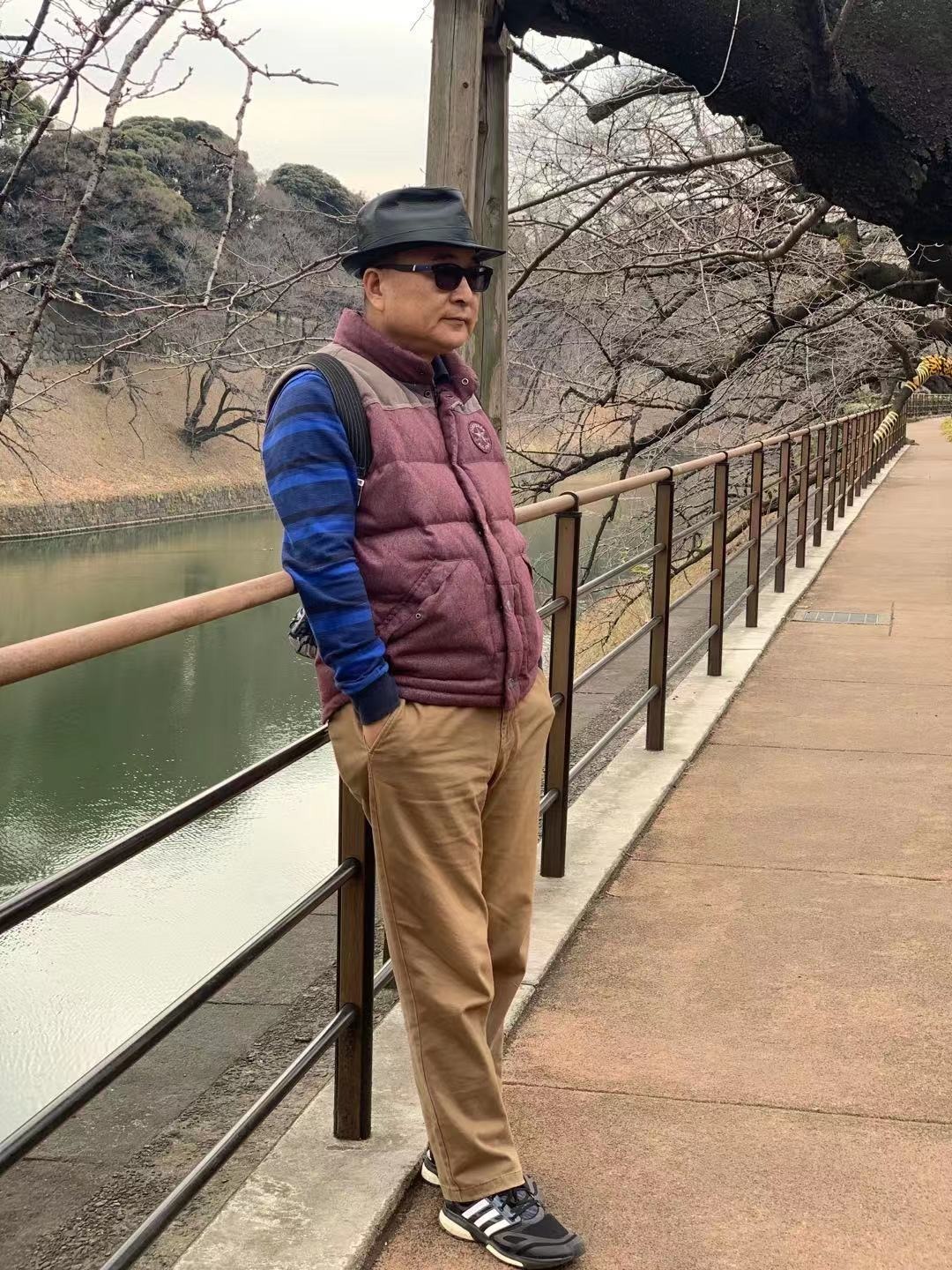 李新立